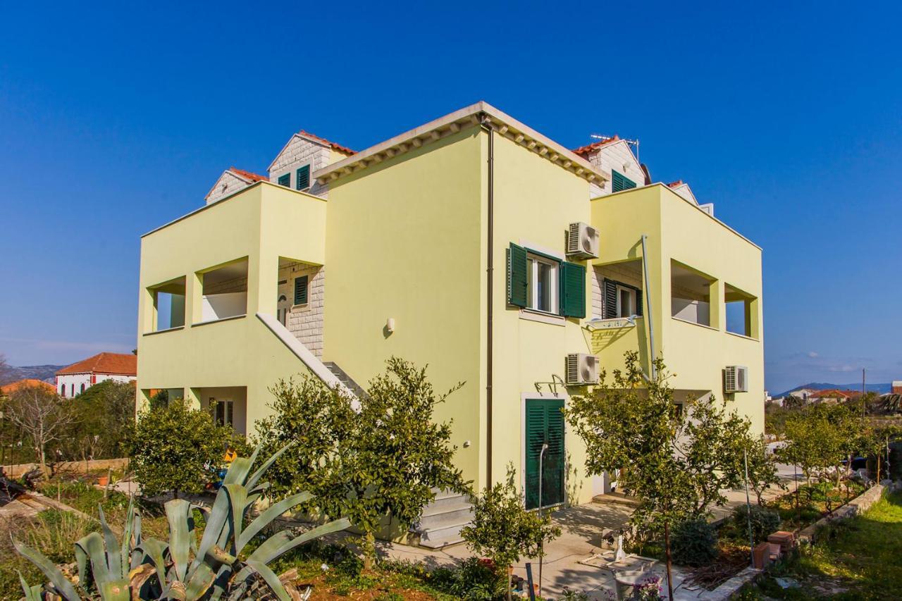 Villa Katarina 斯瑞瑟尔 外观 照片