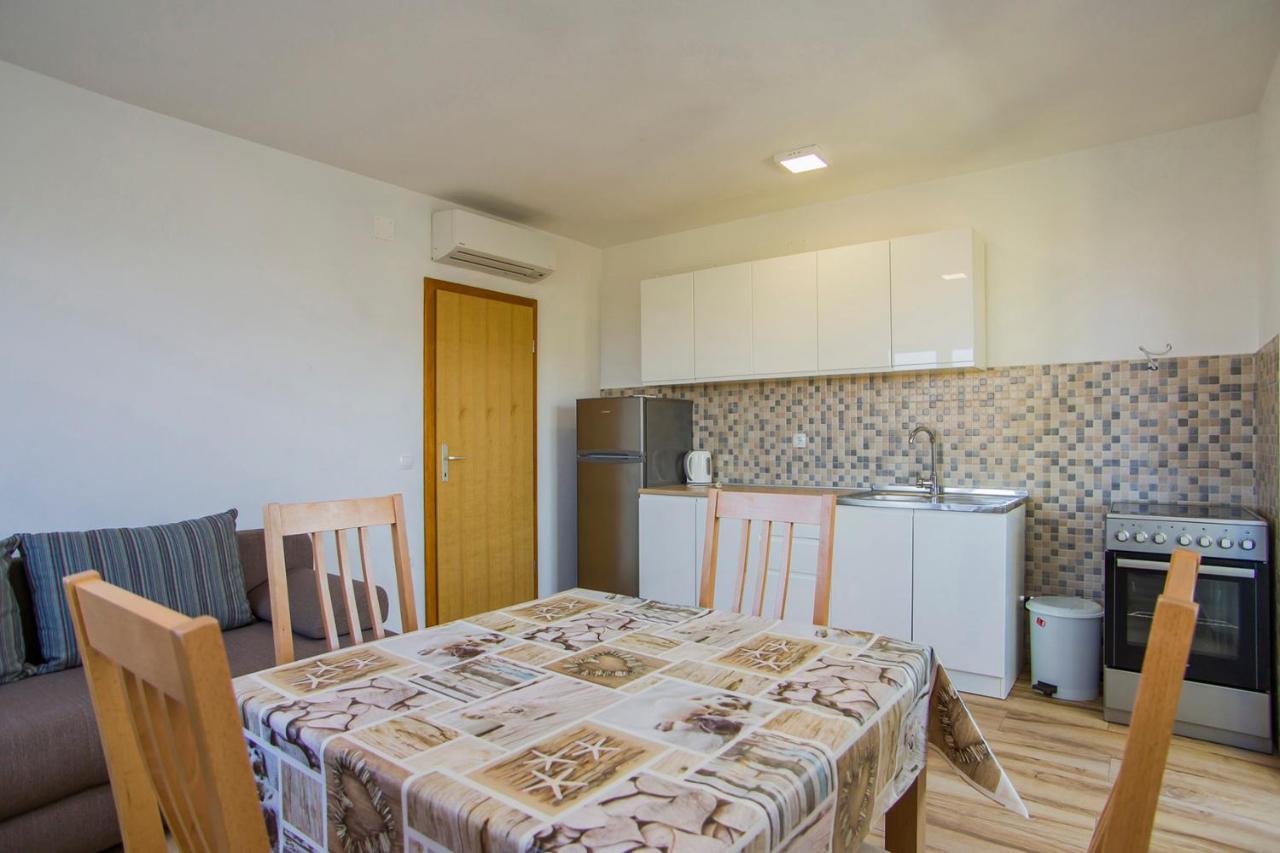 Villa Katarina 斯瑞瑟尔 外观 照片